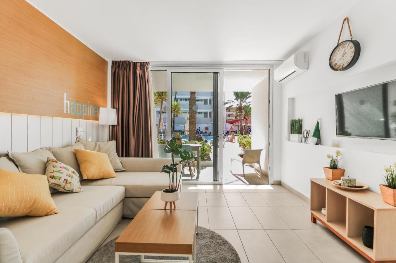 Golden Sands Pool Appartement